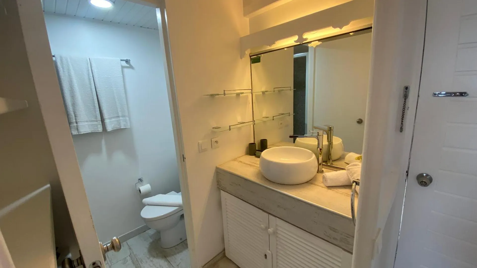 Appartement Superbe Studio Avec Piscine Et Vue Incroyable Le Diamant